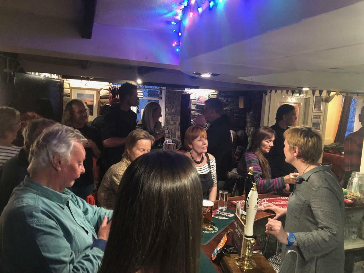 فندق The Kings Head Chacewater المظهر الخارجي الصورة